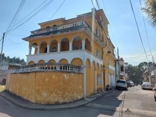 Vendo amplia casa en Residenciales Villas del Sur, villa canales - Image 1