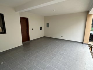 Casas en venta de 3 habitaciones Carretera a El Salvador,📍 km 18 Carretera a San José Pinula, muy cerca del CC El Faro - 2