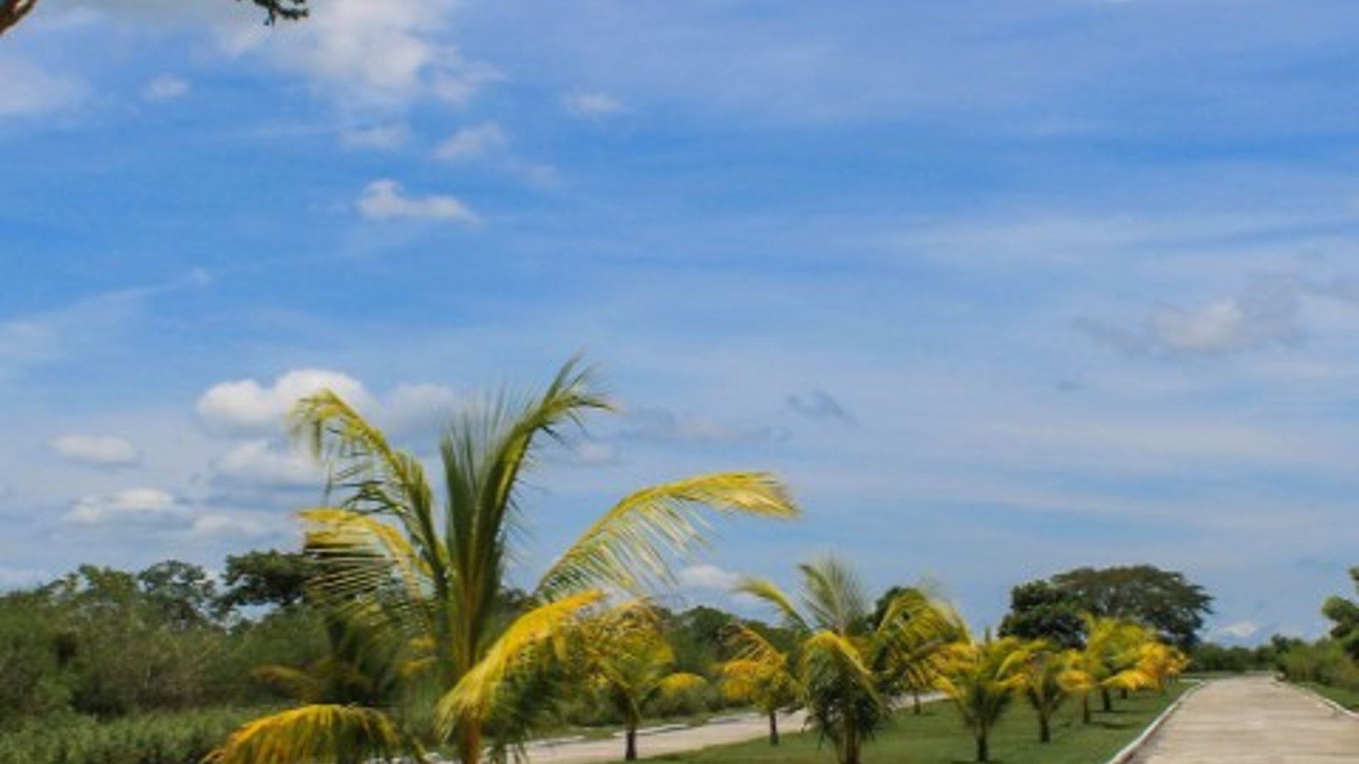 Terreno en Venta en Lagunas de Monterrico II, KM 117