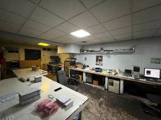 Local comercial en venta y renta, en Zona 5 - Image 11