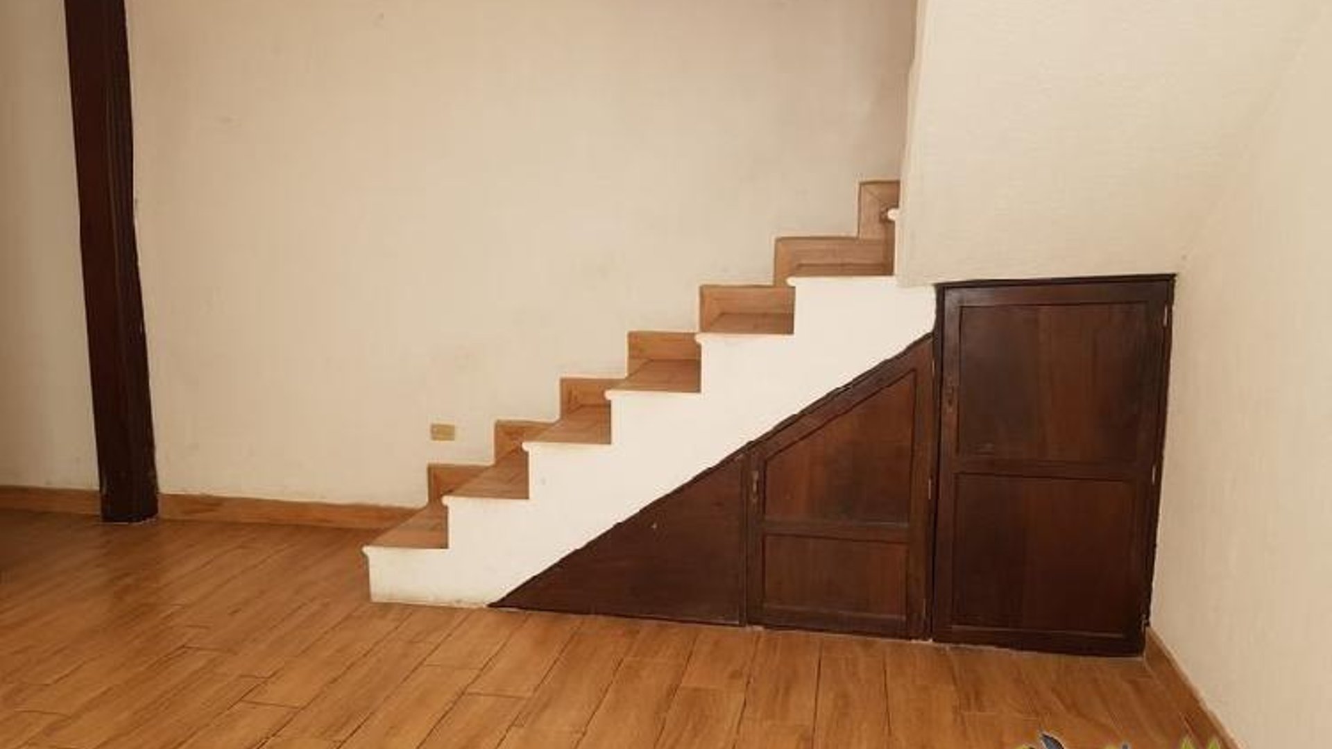 Casa en Venta Zona 18 Colonia Maya cerca del mercado