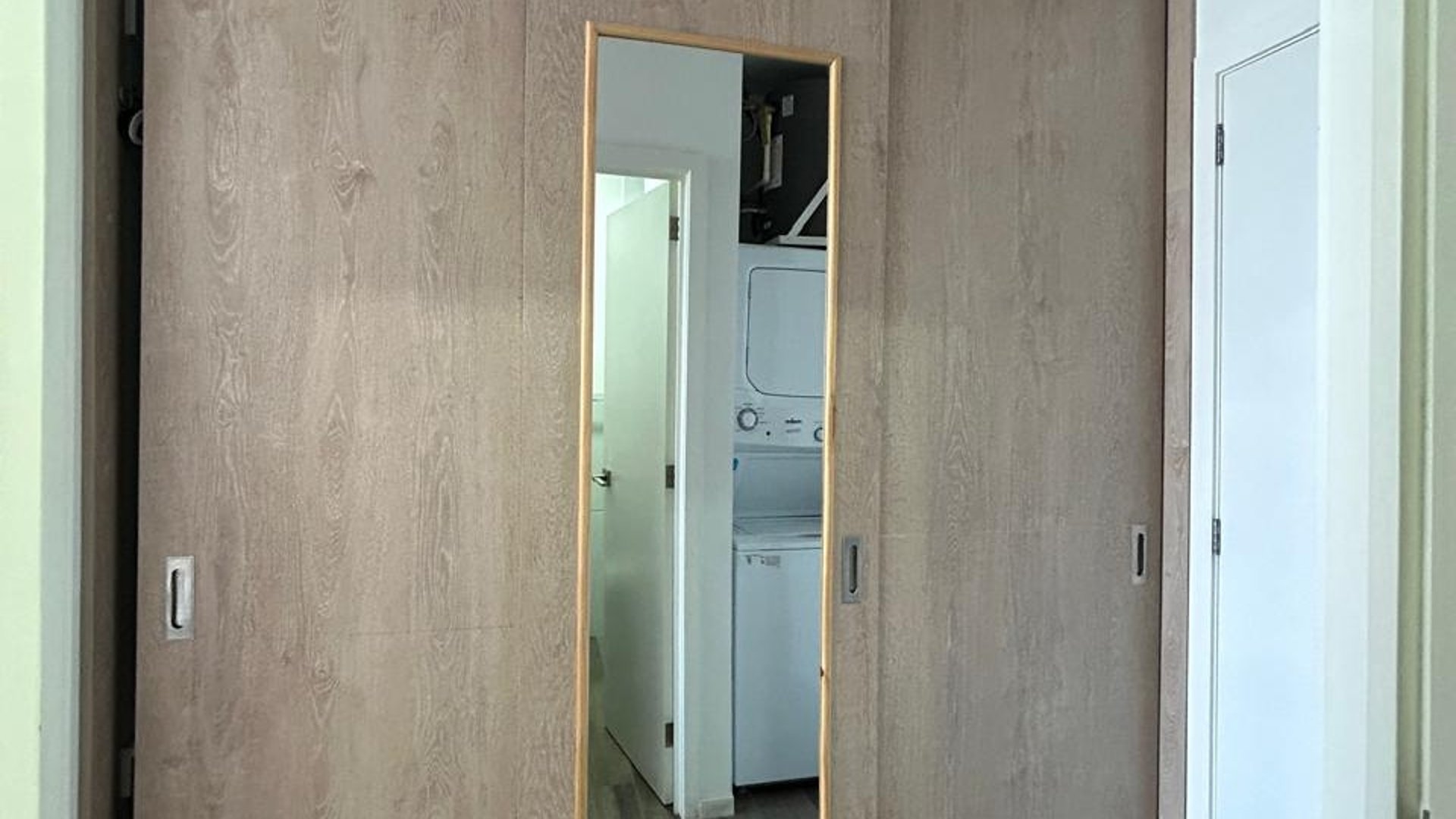 APARTAMENTO ESTUDIO EN VENTA EQUIPADO 1 HABITACIÓN, NARAMA ZONA 13 - Miniatura 5