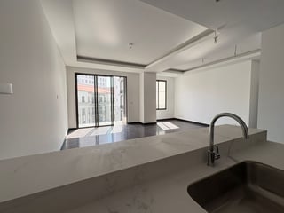 Apartamento en Nogales de Cayalá, zona 16 - 3