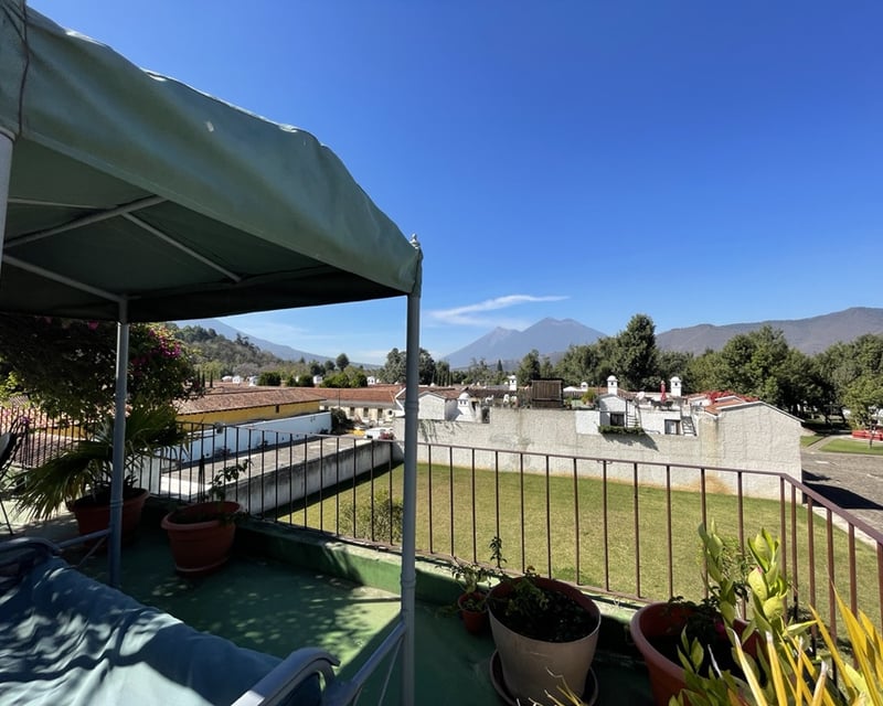 Renta de townhouse en residencial de Antigua