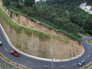 TERRENO EN VENTA PARA DESARROLLO ZONA 16 - 5