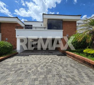 House for Sale for Investment 4 Bedrooms in Pontevedra, CAES - $1,375,000