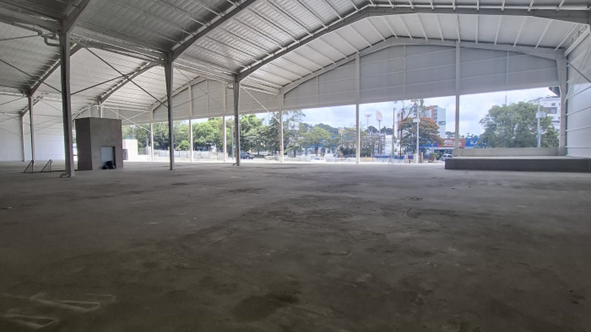 Bodega comercial sobre la Roosevelt zona 11 Toledo - Miniatura 4