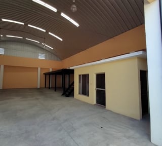 Bodega en Renta Zacapa a 600 mts Carretera al Atlántico