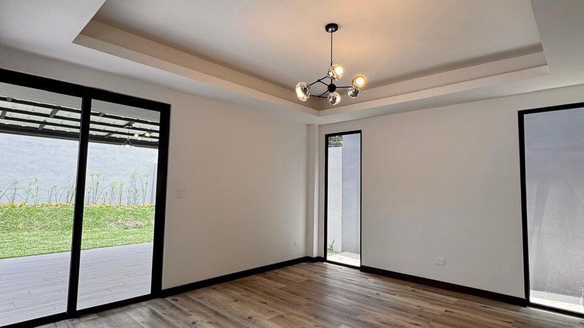 Casa en Renta en Lugana de San Isidro, Zona 16 - Miniatura 9