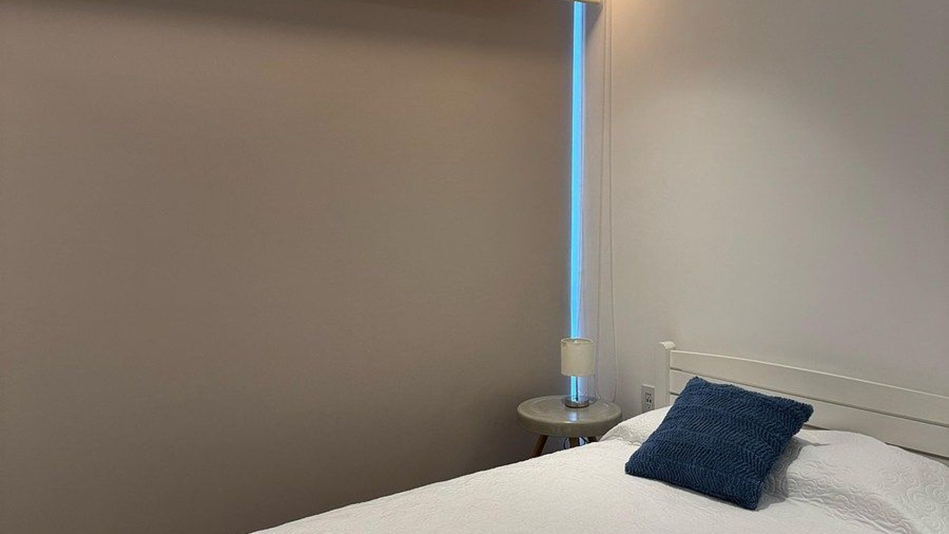 APARTAMENTO AMUEBLADO Y EQUIPADO EN AVIA, ZONA 10 - Miniatura 8