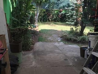 Casa en Venta en Zona 10 a dos cuadras Diagonal 6 - 4