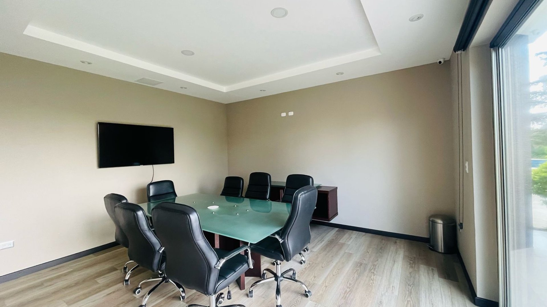 ALQUILER DE AMPLIO Y LINDO APARTAMENTO - BOTTICELLI, ZONA 15 - Miniatura 17
