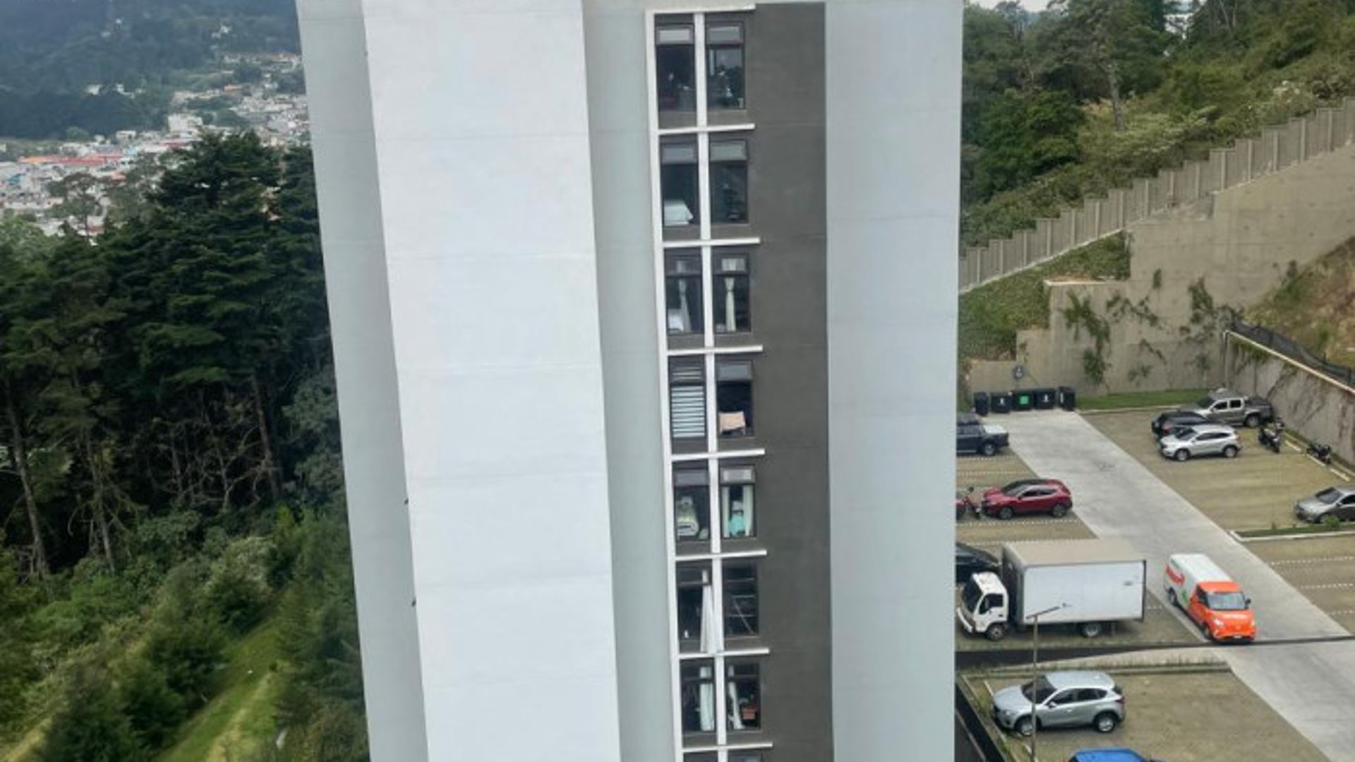 APARTAMENTO EN RENTA EN ZONA 16