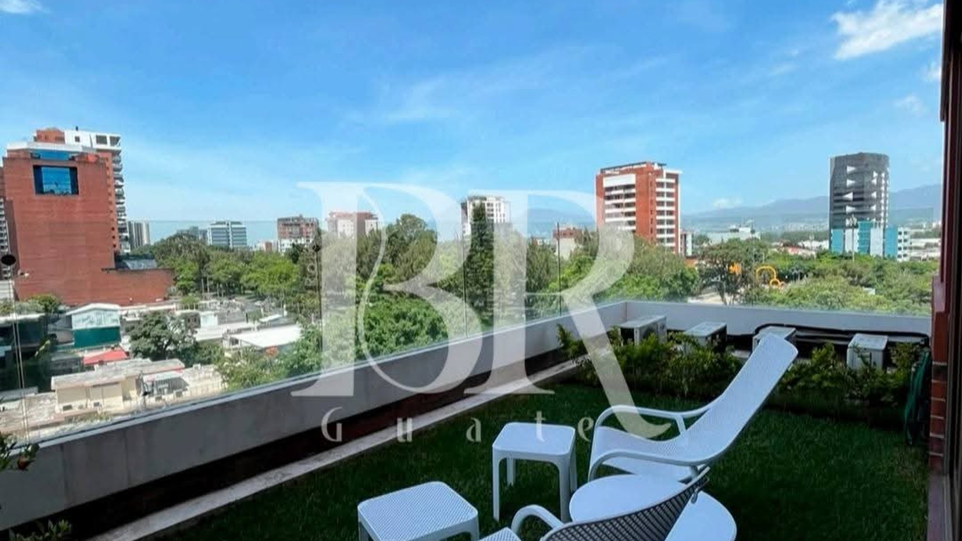 VENTA APARTAMENTO EN GAUDI ZONA 10 DE 4 HABITACIONES - Miniatura 12