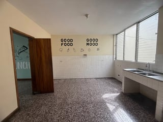 Casa en Renta Zona 10 para Ofcina - Clinica  - 3