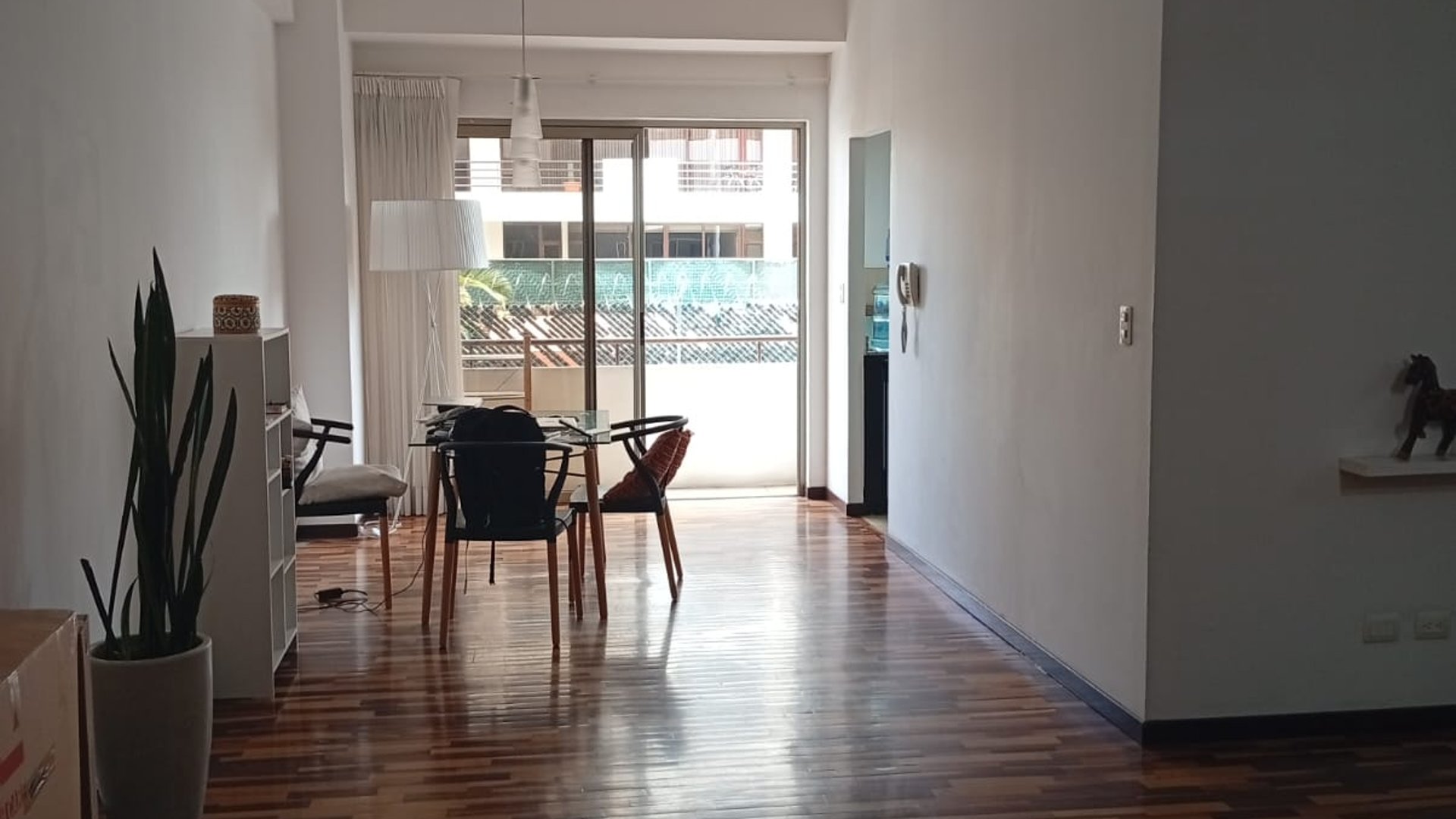 Apartamento en Venta y Renta en zona 14 - Miniatura 4