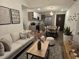 En venta Apartamento en planos en la Zona 17 - 4
