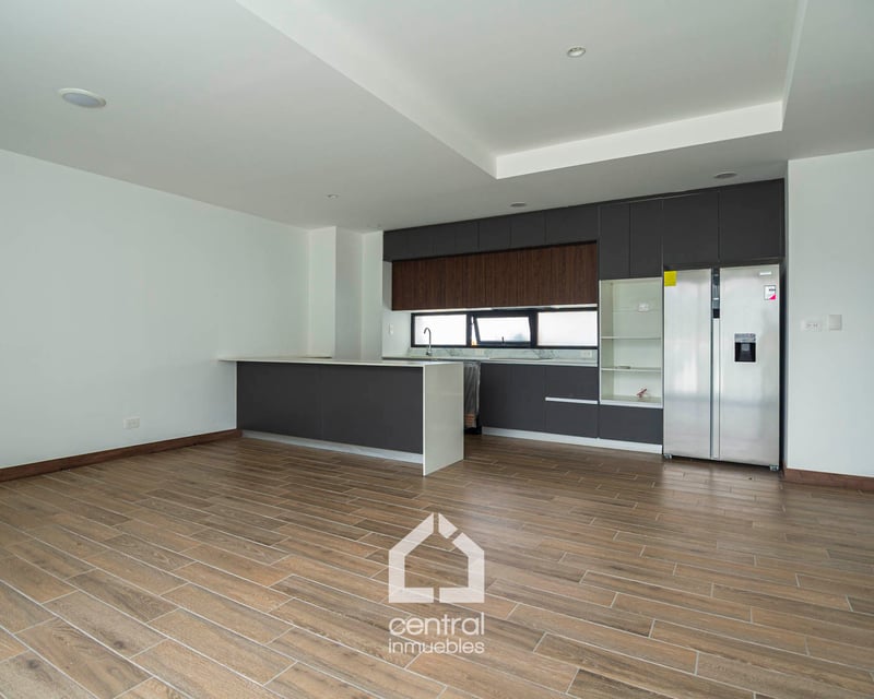 Apartamento de 3 habitaciones en 21B+, zona 15