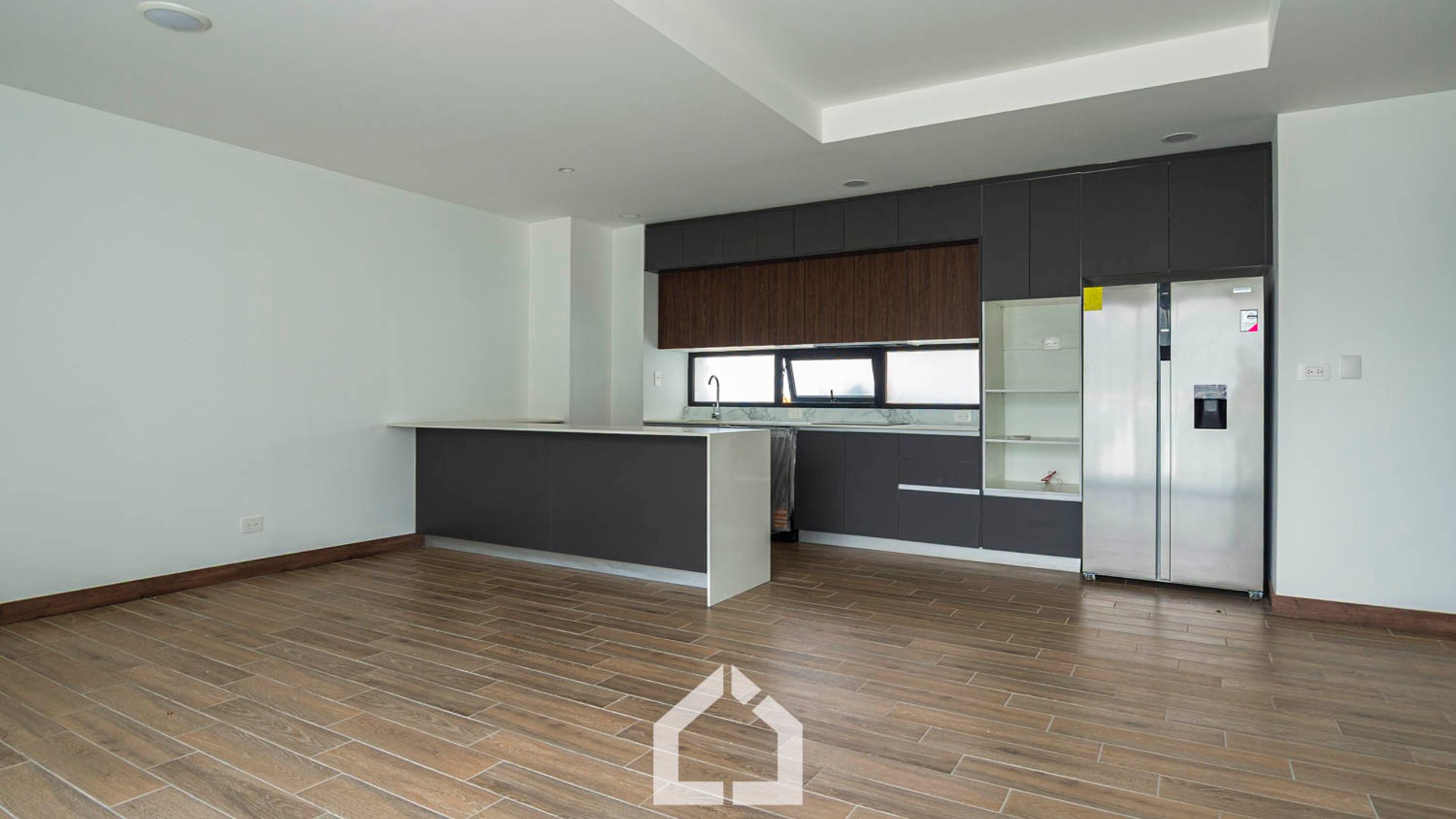 Apartamento de 3 habitaciones en 21B+, zona 15 - Image 1