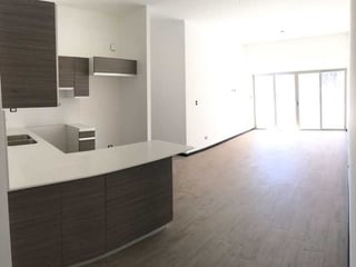 Apartamento en zona 10 Alquilo Casalini - 3
