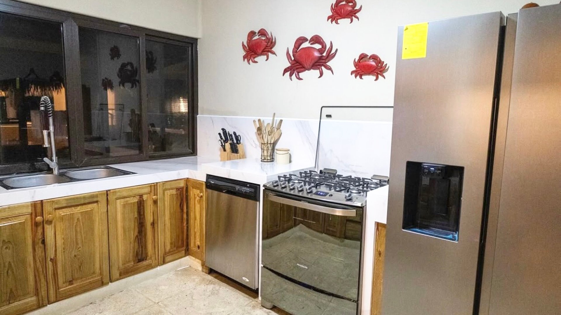 VENTA DE LINDA CASA DE PLAYA DENTRO DE CONDOMINIO - MONTERRICO  - Miniatura 9