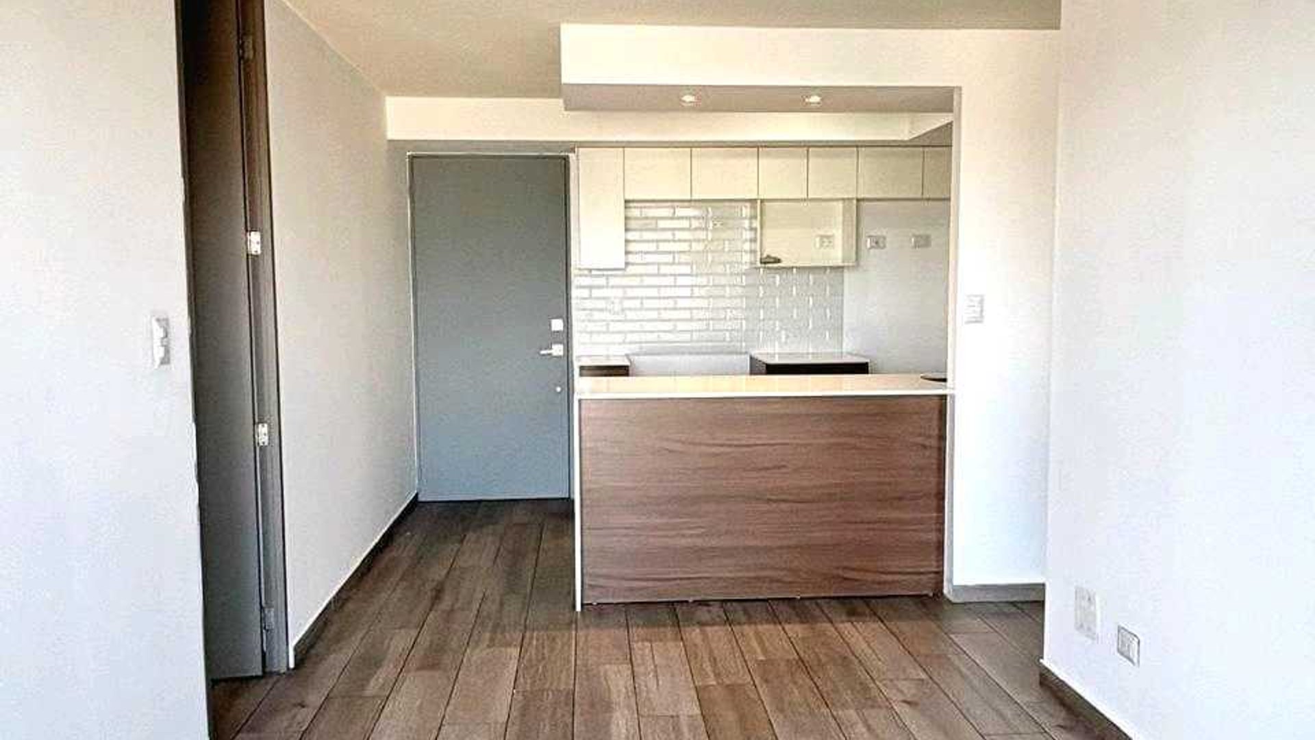 APARTAMENTO EN VENTA ????Edificio Aralia, zona 11 - Miniatura 3