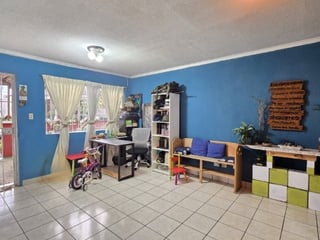 Casa en Venta Residenciales San José, Guatemala - Image 1