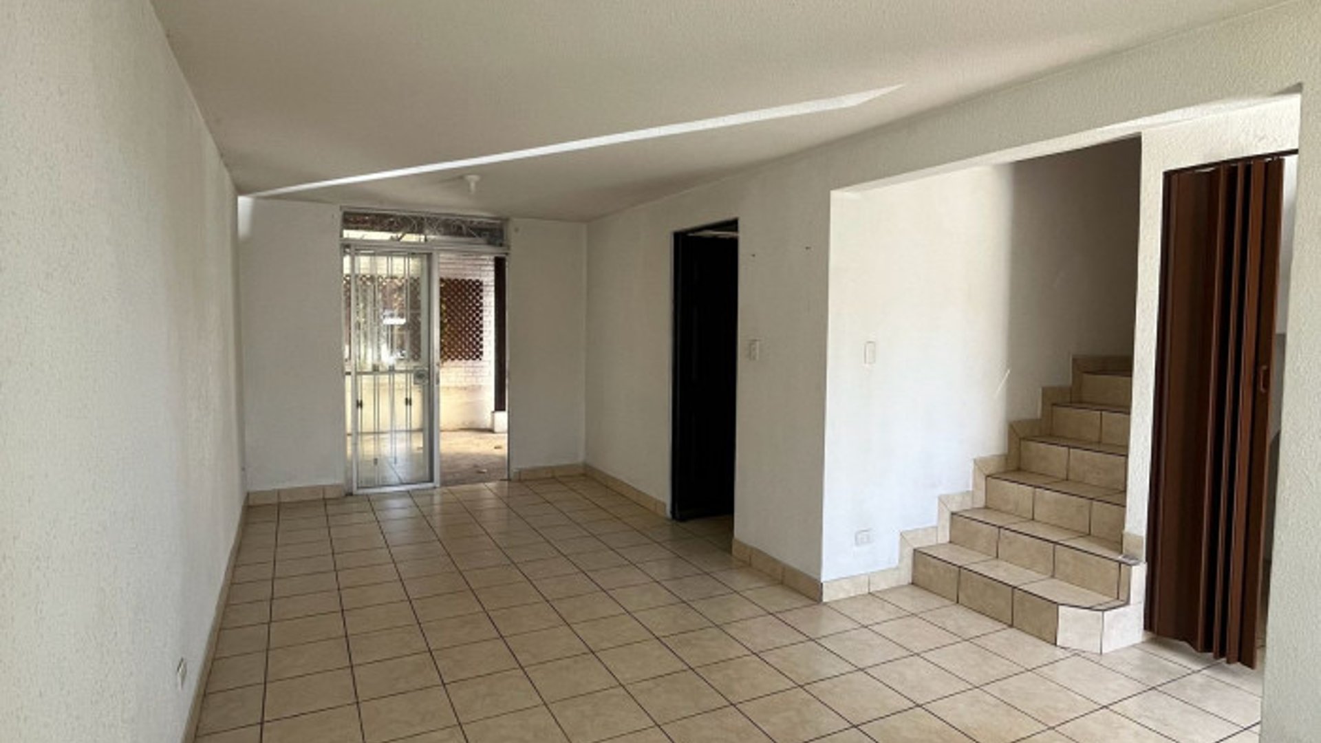 Casa en Venta Planes de Barcenas, Villa Nueva Guatemala