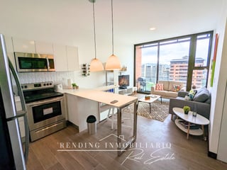 Apartment in Edificio Diago6 Zona 10 | 2 Bedrooms + 2 Parking Spaces - Image 1