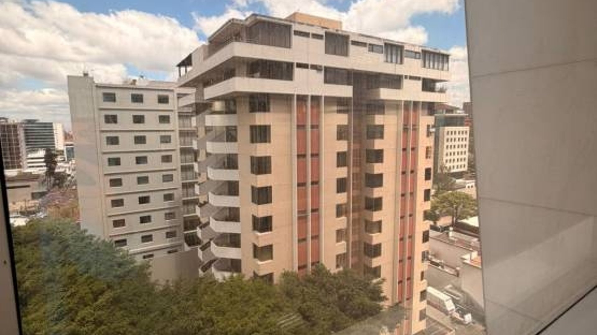 Oficina en Renta, Zona 10 (R10250) - Miniatura 6