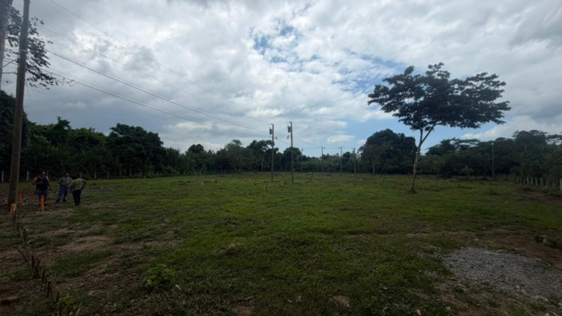 Terreno vacacional en venta en Rio Dulce Izabal - Miniatura 9