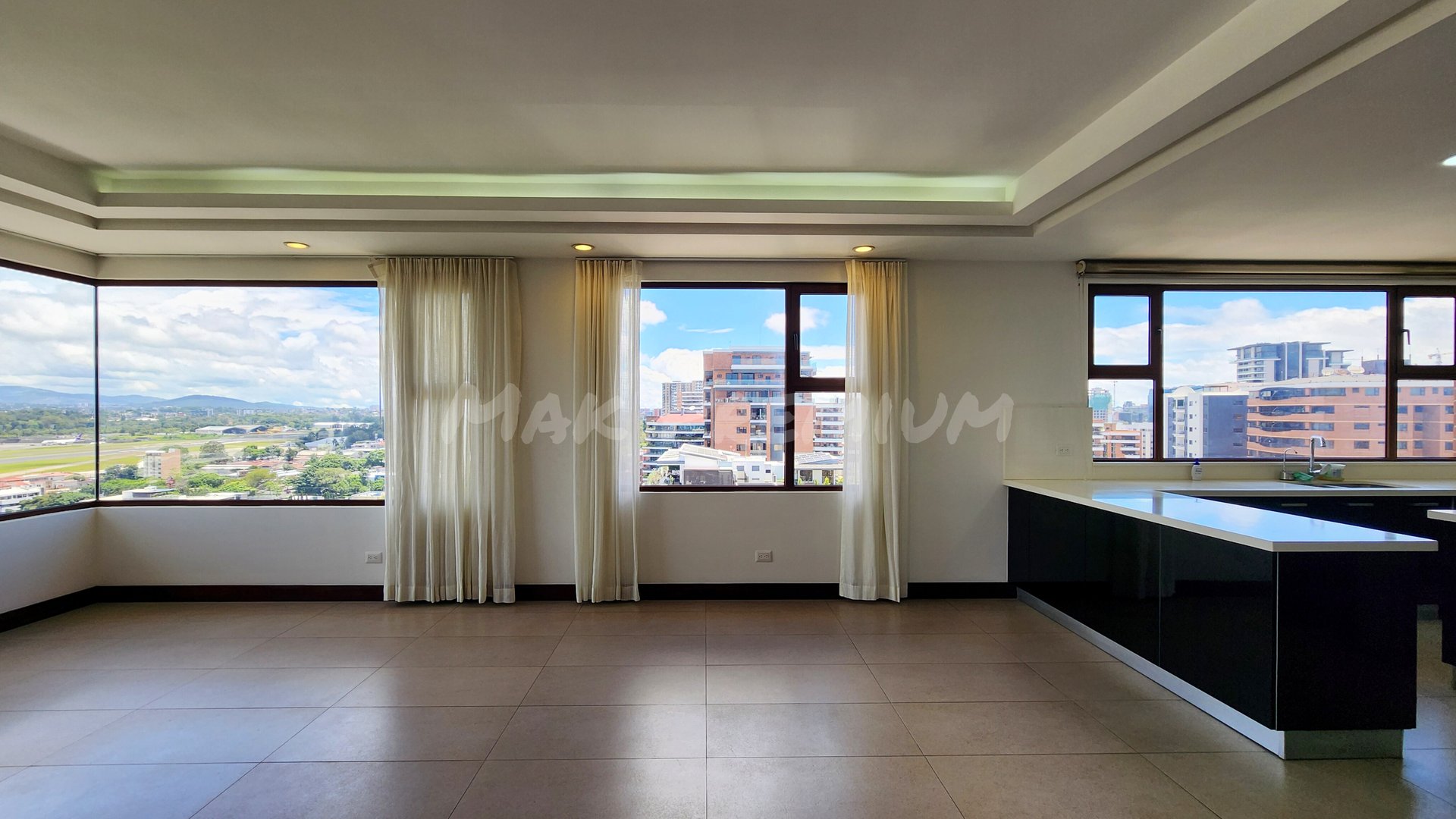 Venta San Patricio 2 z14 Penthouse con increíble vista - Miniatura 9