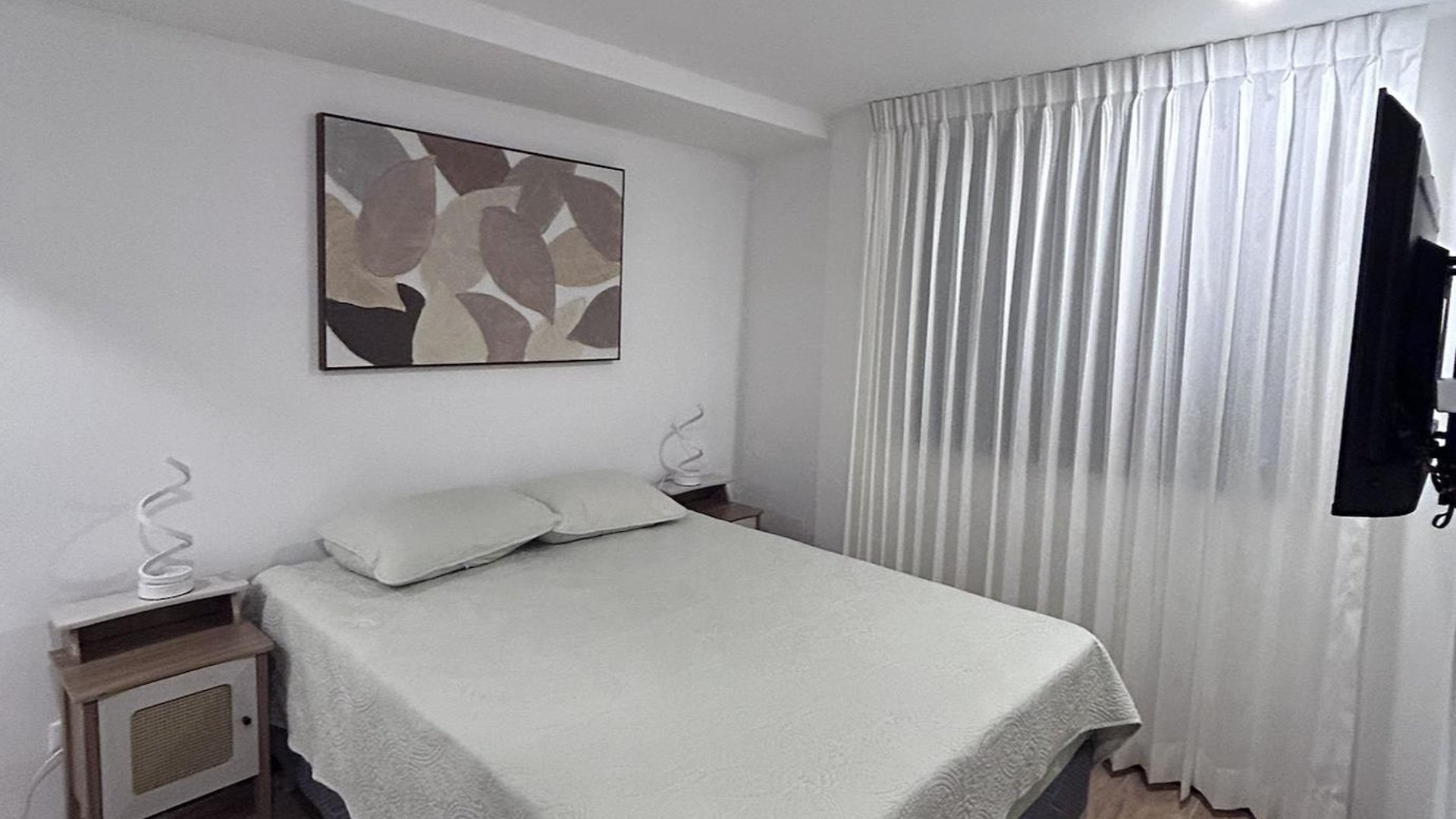 Apartamento amueblado en Renta zona 13 / Essenza - Miniatura 5