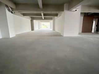 VORIAN REFORMA 383 / Oficina en renta, zona 10 - Image 8