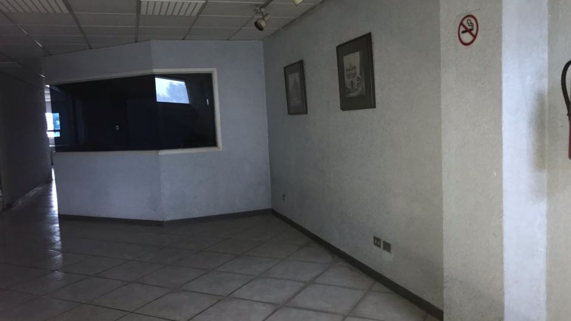 EDIFICIO DE CUATRO NIVELES  EN VENTA EN ZONA 5,.Excelente Ubicación . - Miniatura 3