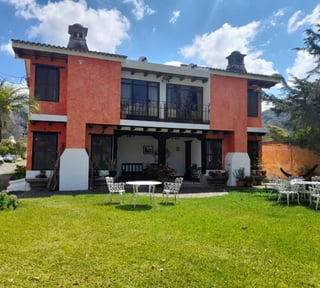 Se renta apartamento amueblado en el casco de Antigua G