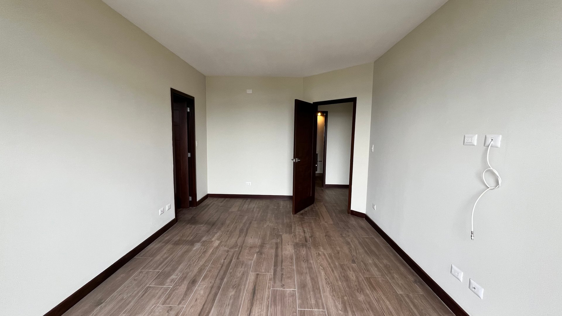 Apartamento en Alquiler, Edificio Cupertino, Muxbal - Final 20 calle - Miniatura 8