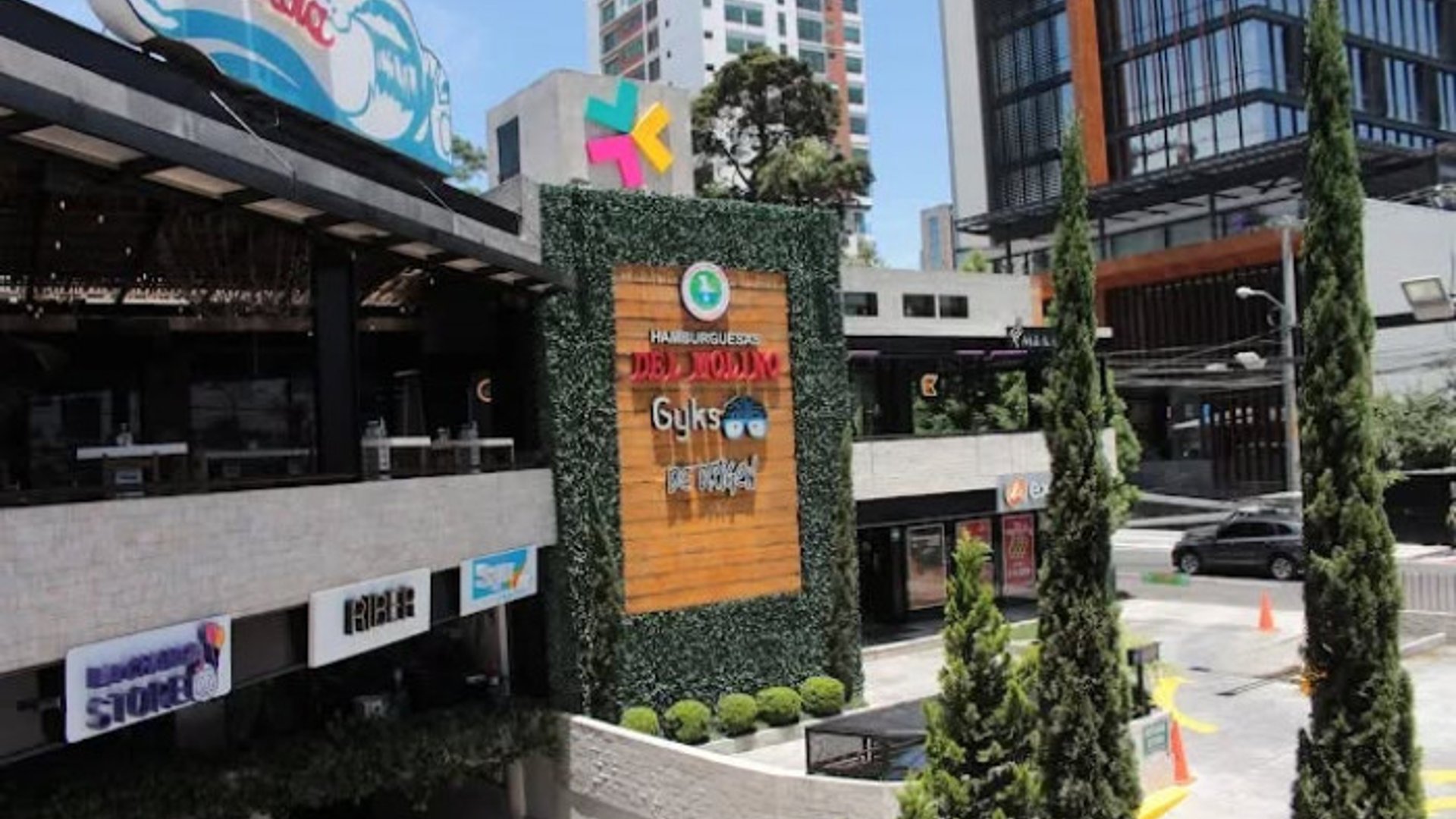 Local comercial de 45 m2 en alquiler en Zona 10