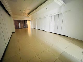 ALQUILER DE LOCAL COMERCIAL 77.75MT2 - LA PRADERA, ZONA 10 - Image 1