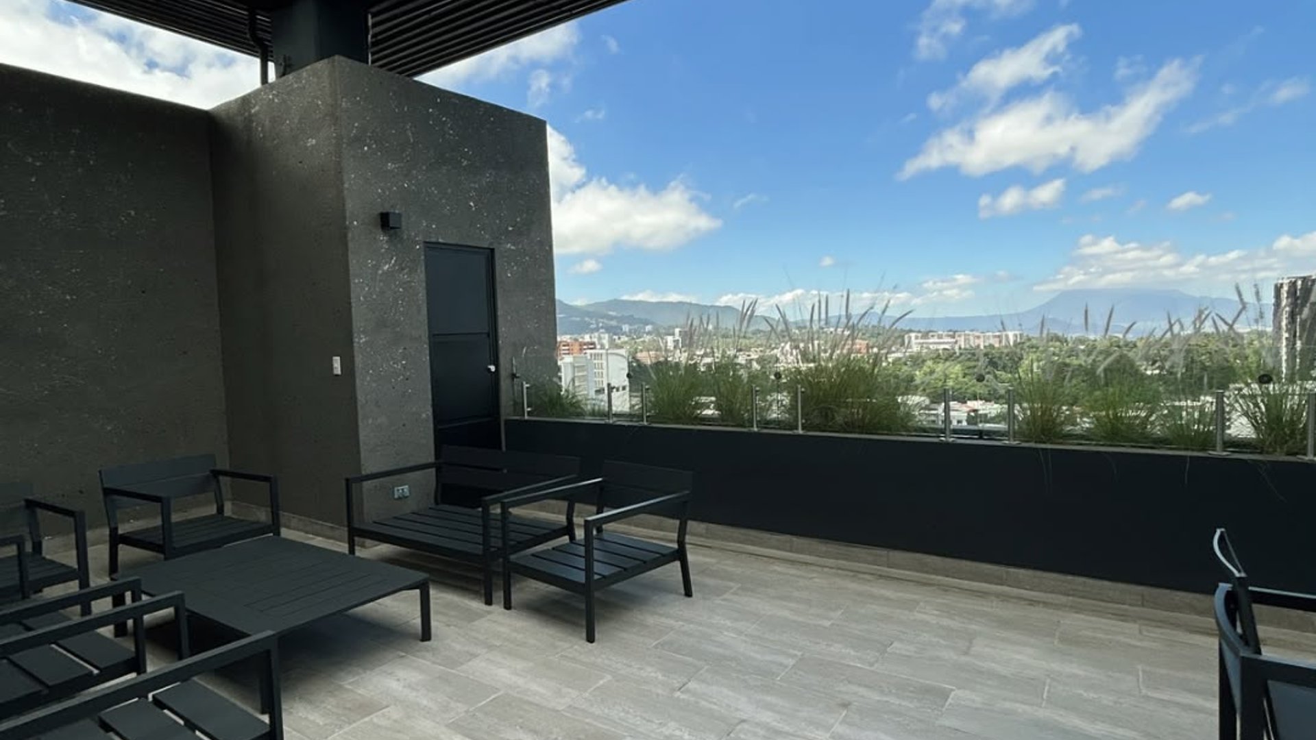 Apartamento de 1 dormitorio para estrenar en zona 10 - Miniatura 10