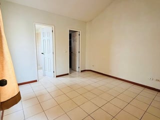 Casa en venta en Jardines de Verona Ciudad Santa Clara - 3