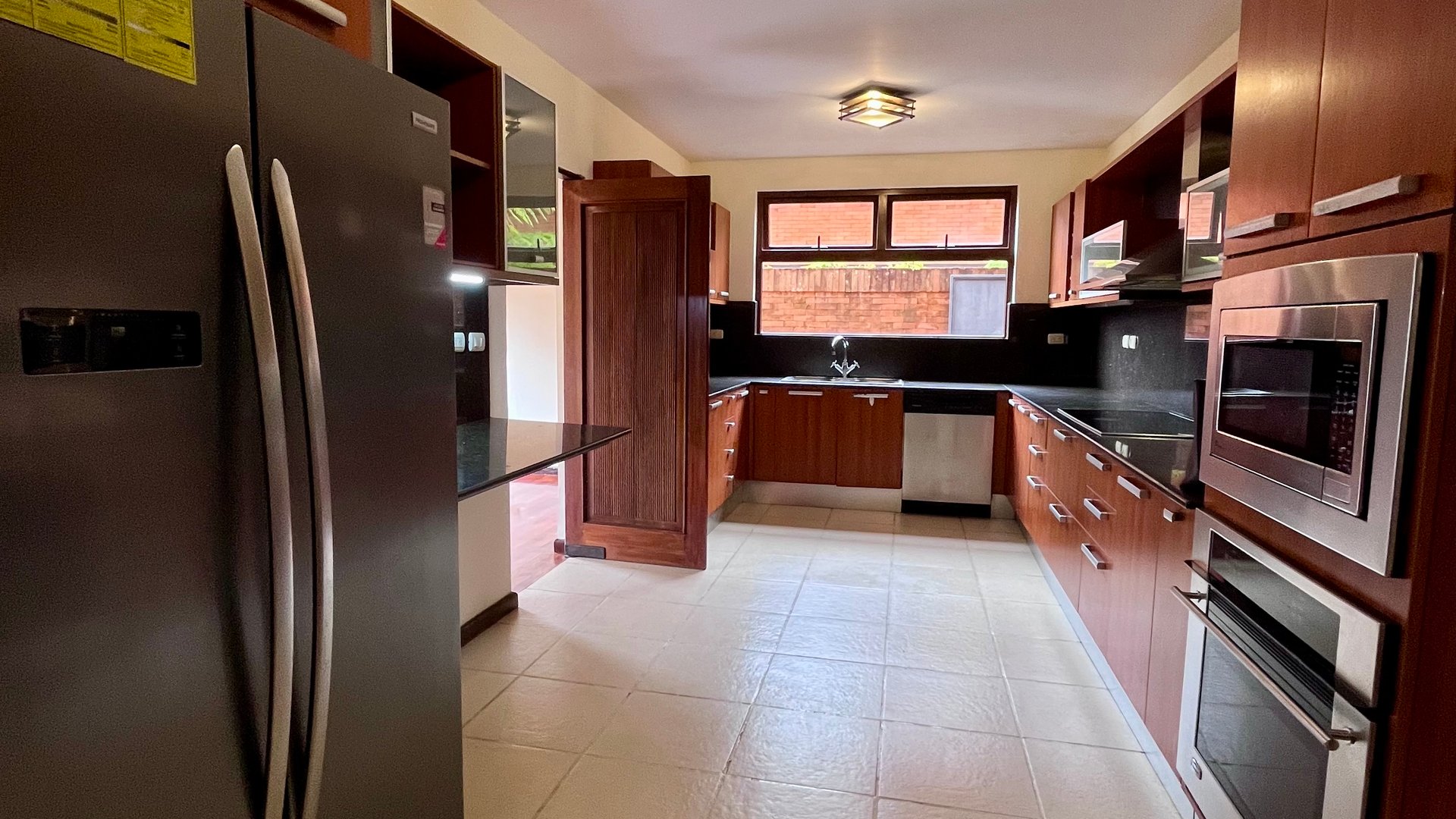 Linda Casa en Renta  Km 16.6 CES - Miniatura 4