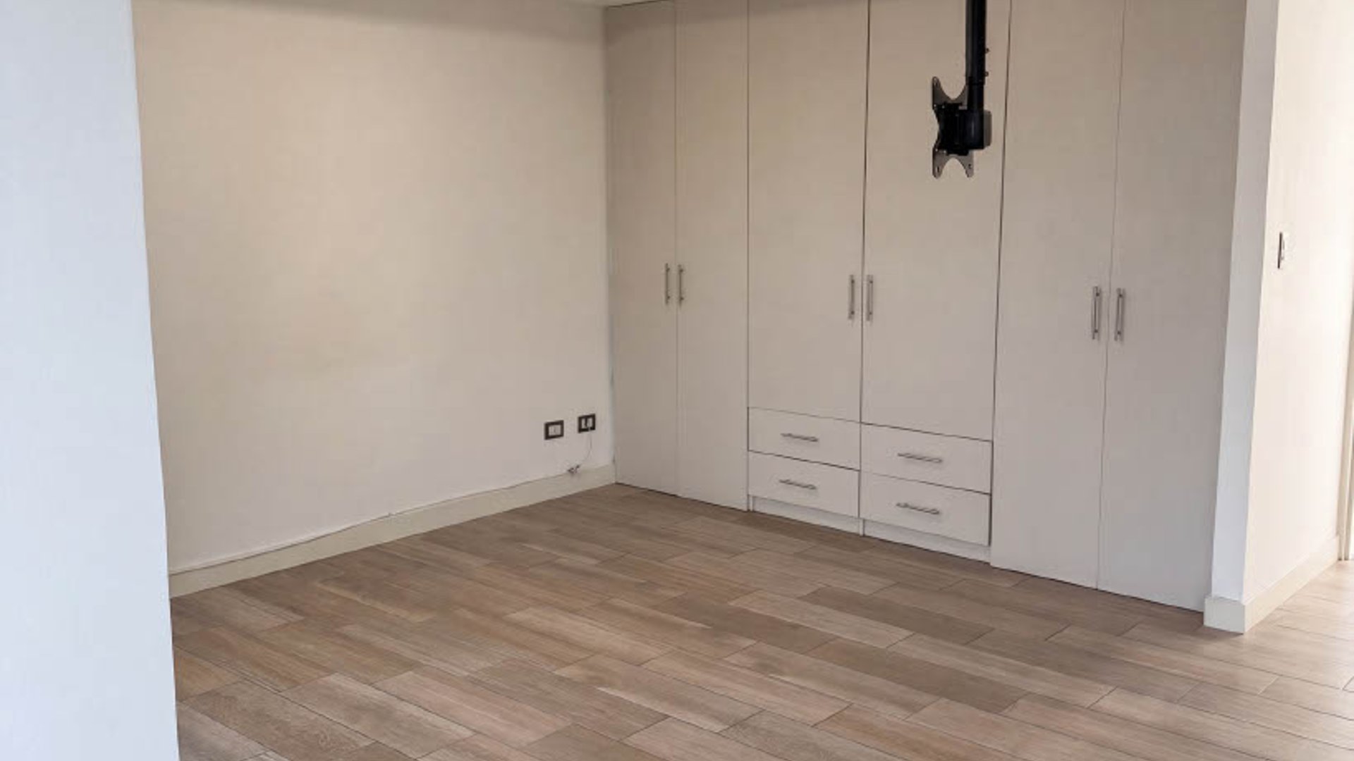 Apartamento en zona 11 de espacio abierto - Miniatura 6