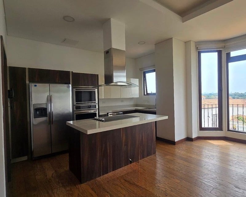 Apartamento en Alquiler, zona 16 reserva de cayala