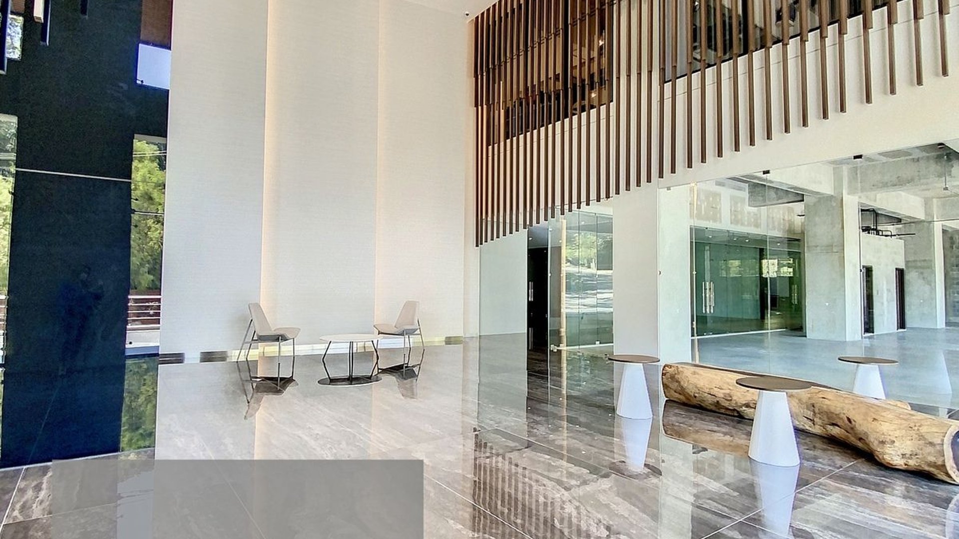 SPAZIO/ Oficina en Venta zona 16 - Miniatura 25
