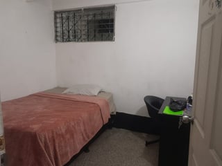 Casa en Venta en Pinares del Norte, zona 18 - 3