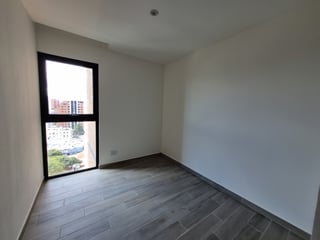 Apartamento en Renta en Edificio Zona 10, Guatemala - 4
