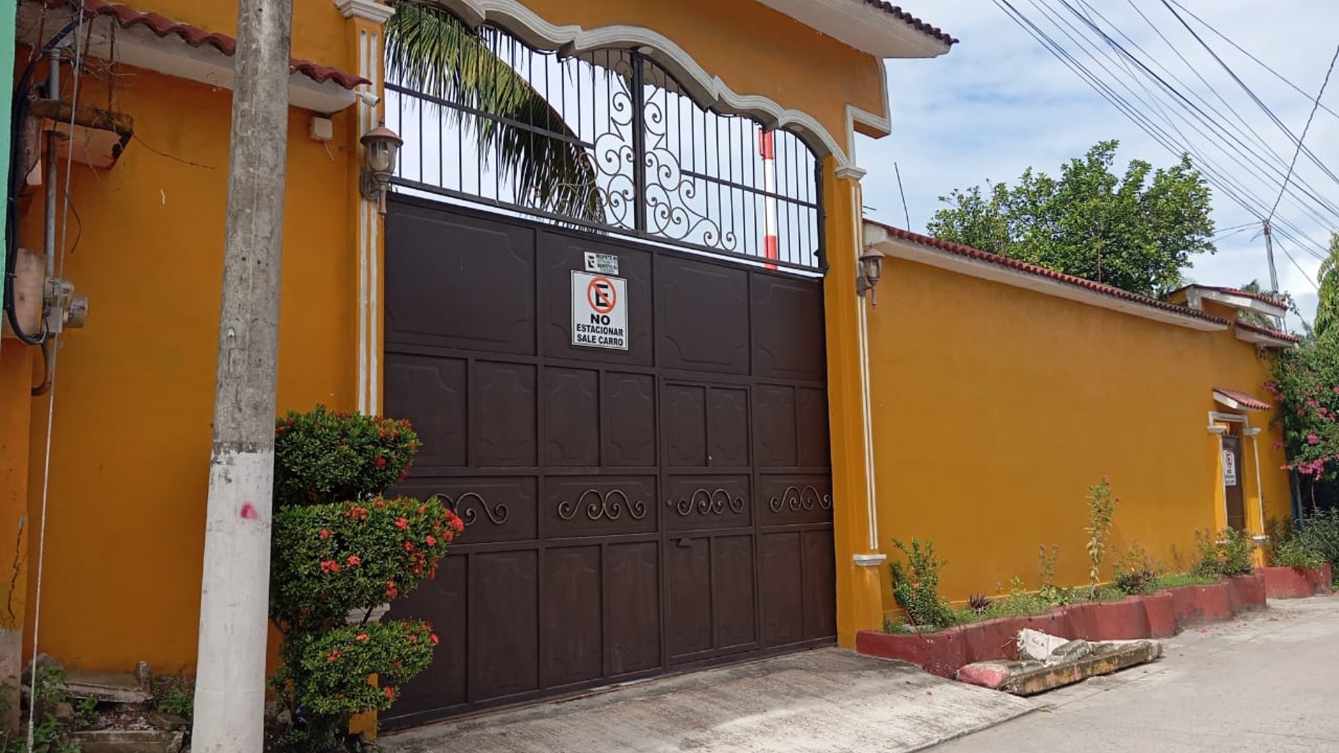 CASA EN VENTA EN PUERTO BARRIOS