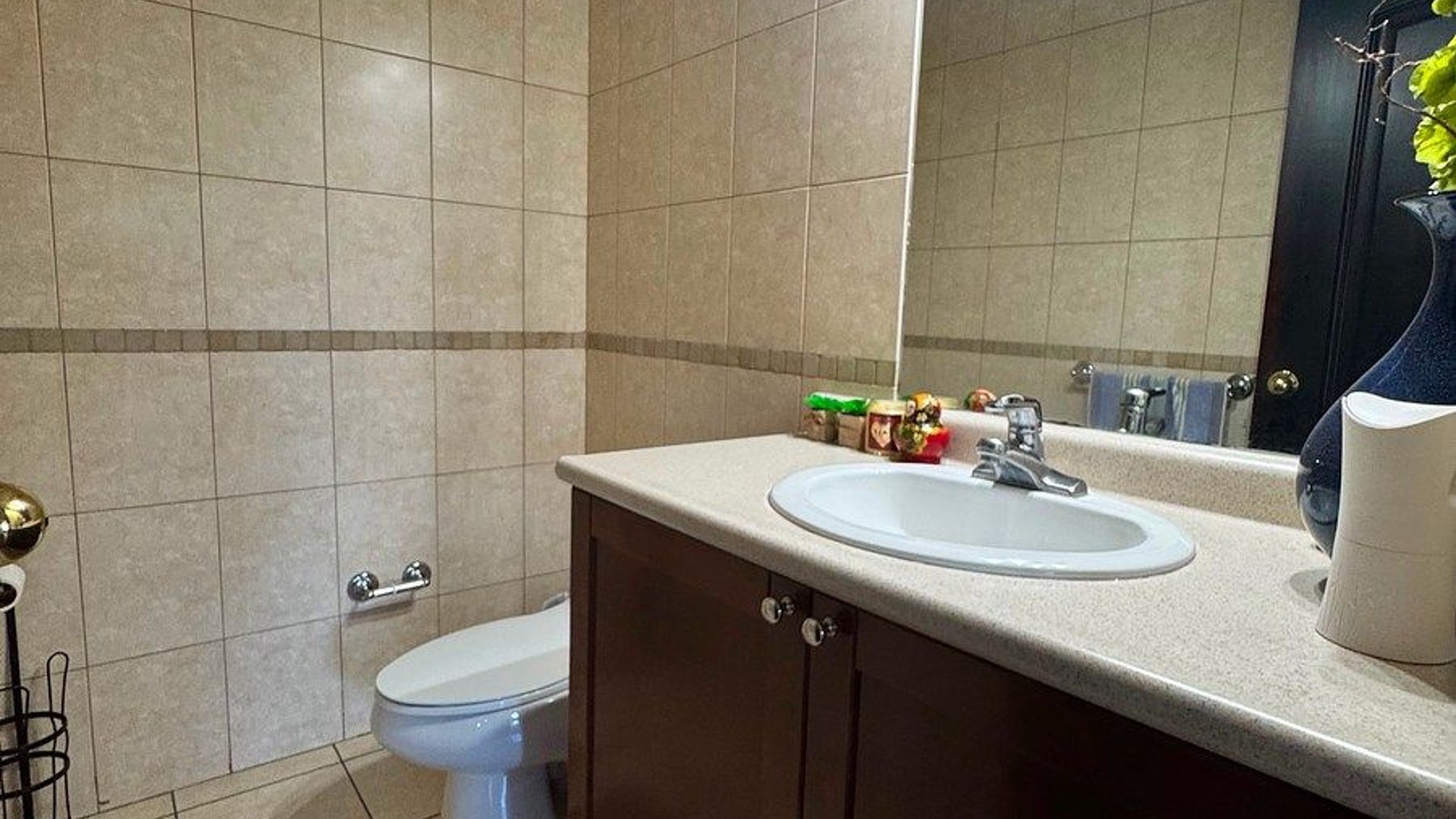 Apartamento en renta  Amueblado – Edificio Vista Real, Zona 14 - Miniatura 7