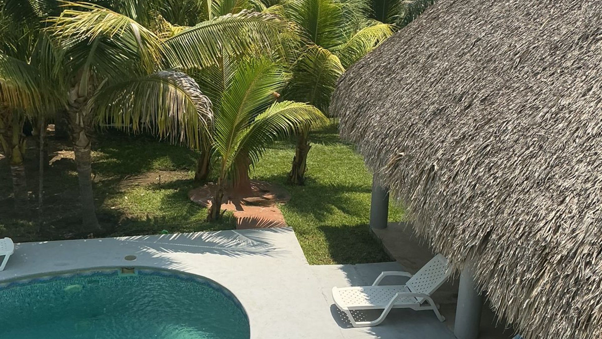 Chalet de Lujo en El Pumpo, Santa Rosa: Venta/Renta | 5 Habitaciones - Miniatura 9